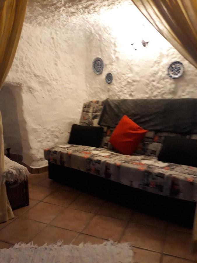 The Welcome Cave Freila المظهر الخارجي الصورة